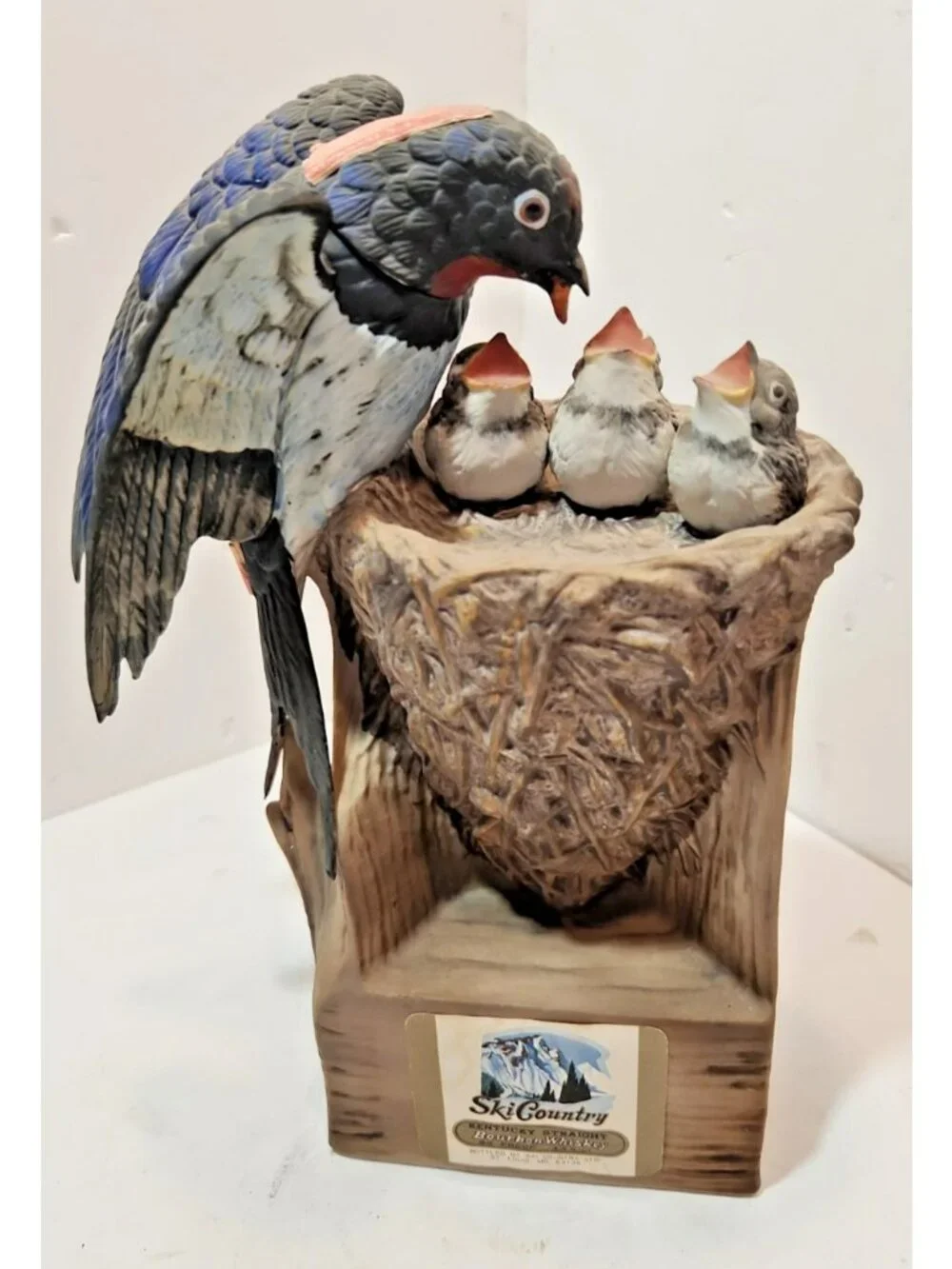 Vtg 1977 Ski Country Barn Swallow With Baby Birds Shaped Ceramic Decanter Empty